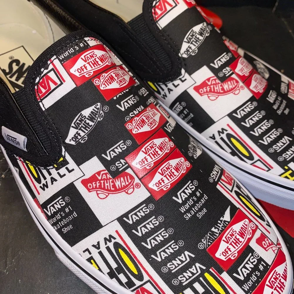Vans Men's 4.5/Women's 6 Classic Slip-On Label Mix True White VN0A4BV3V9A